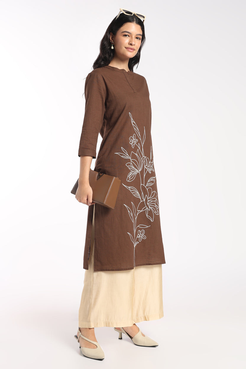 Womens Regular Fit Brown Floral Embroidered Kurta - Image 6
