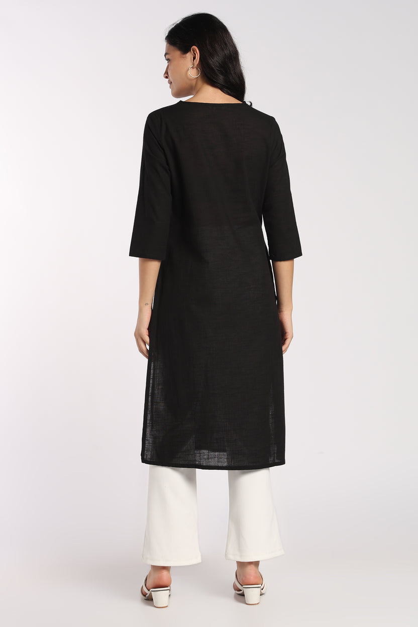 Womens Regular Fit Black Floral Embroidered Kurta - Image 5