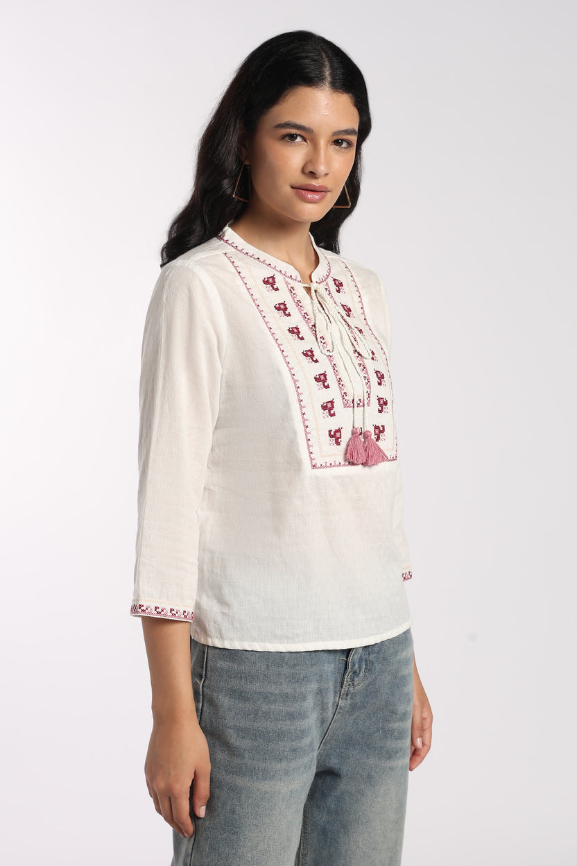 Womens Regular Fit Off White Embroidered Tassel Tunic - Image 4