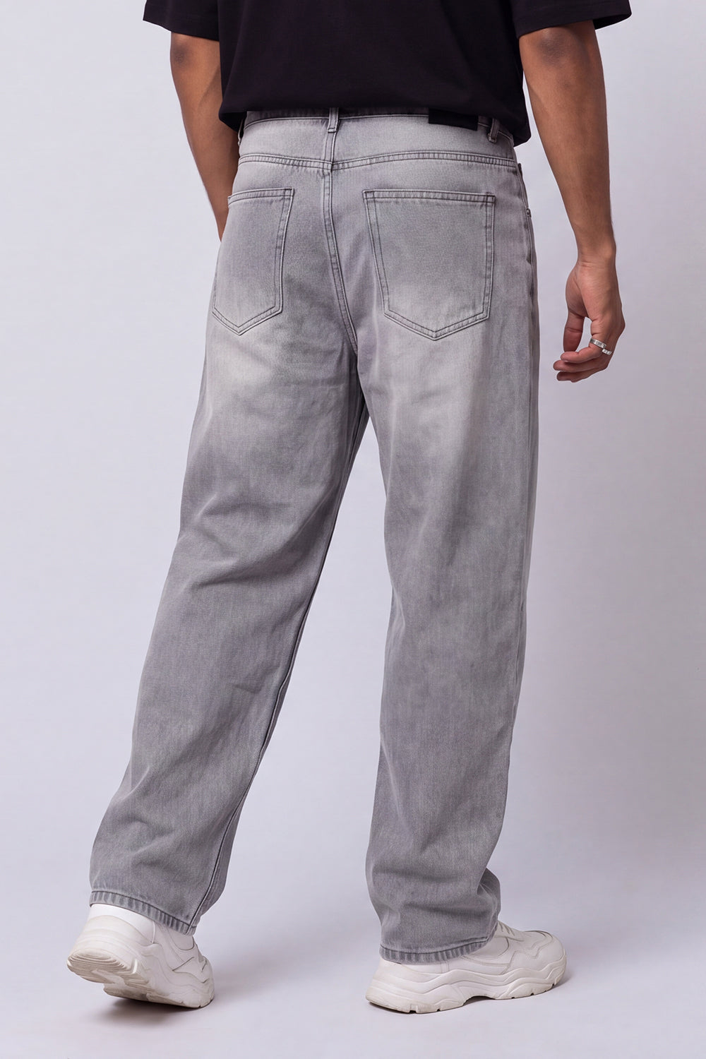 Mens Barrel Fit Grey Solid Jeans - Image 5