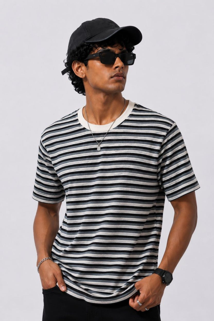 Mens Regular Fit Black Striped T-Shirt - Image 1