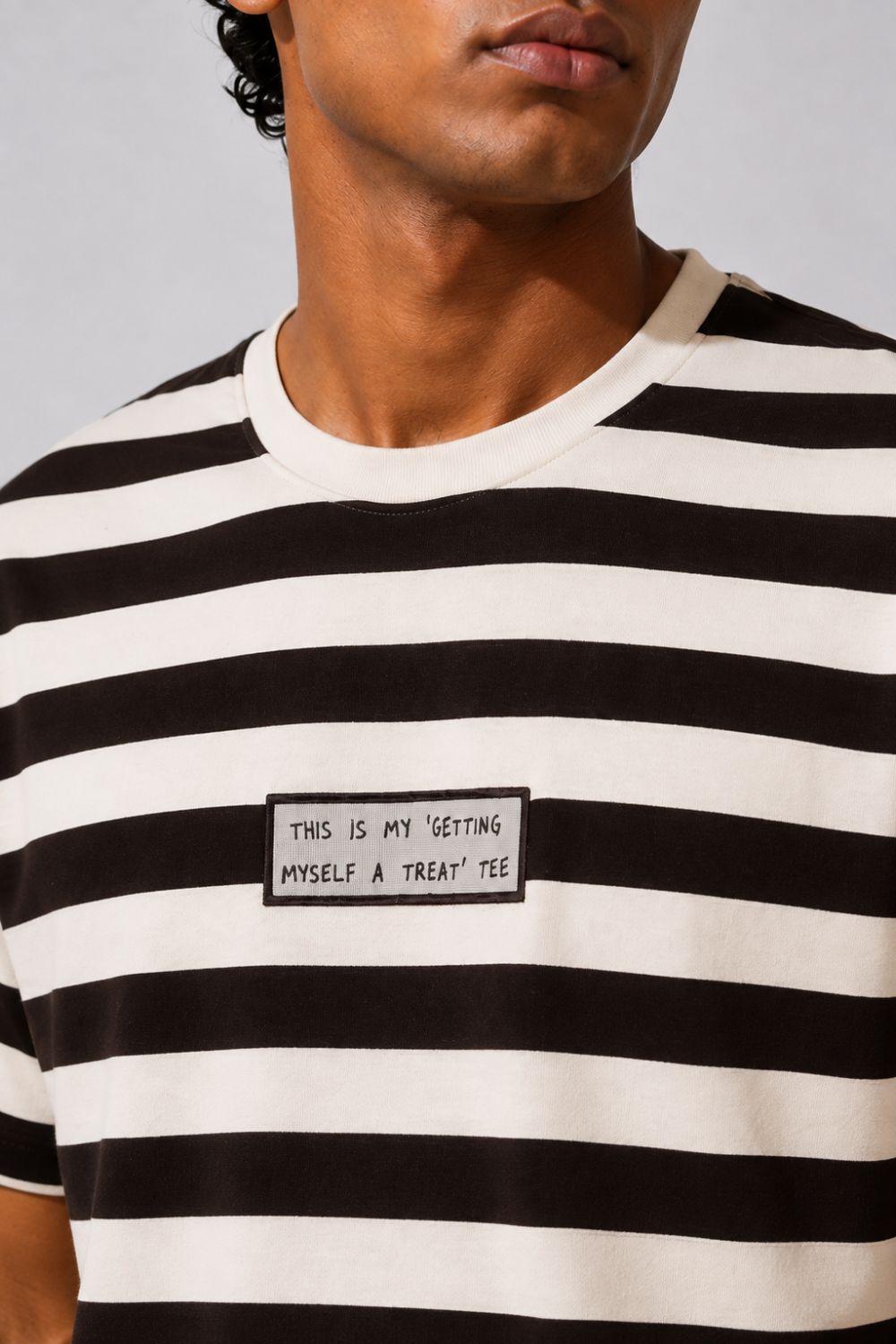 Mens Regular Fit Black Striped T-Shirt - Image 3
