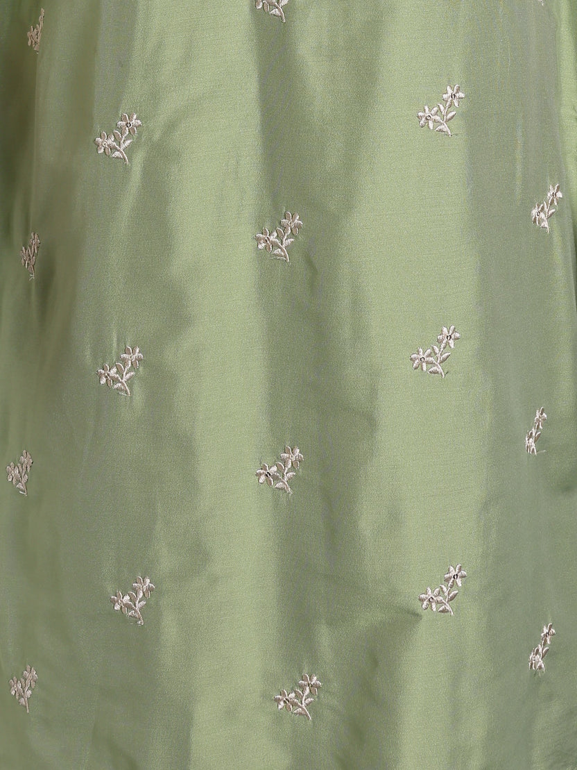 Womens Straight Fit Green Embroidered Kurta - Image 7