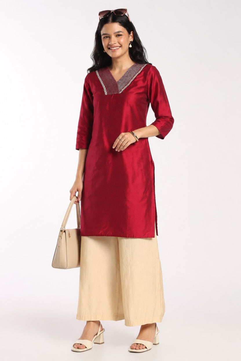 Womens Regular Fit Red  Everyday Essential Kurta - Image 6