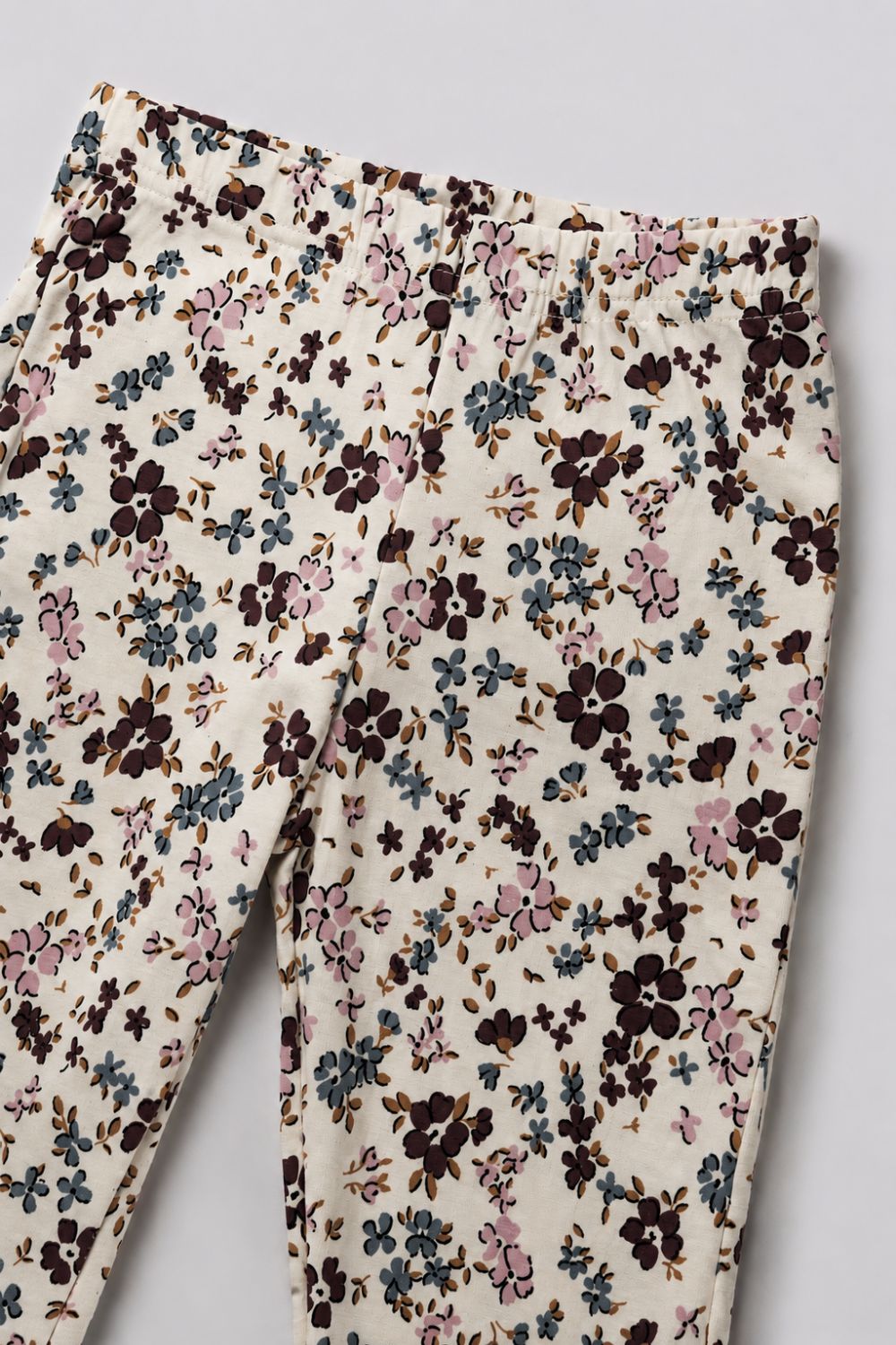 Girls Regular Fit Off White Floral Leggings - Image 6