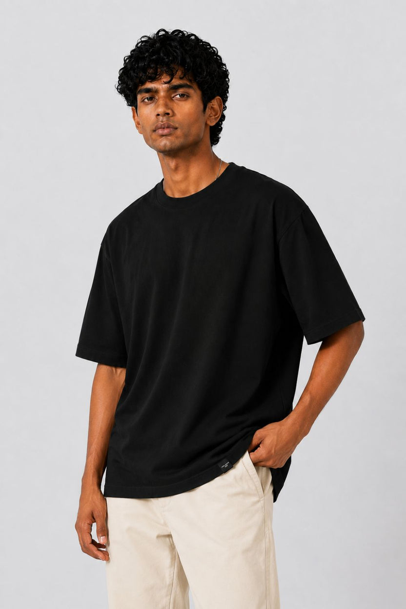Mens Oversized Fit Black Solid T-Shirt - Image 2