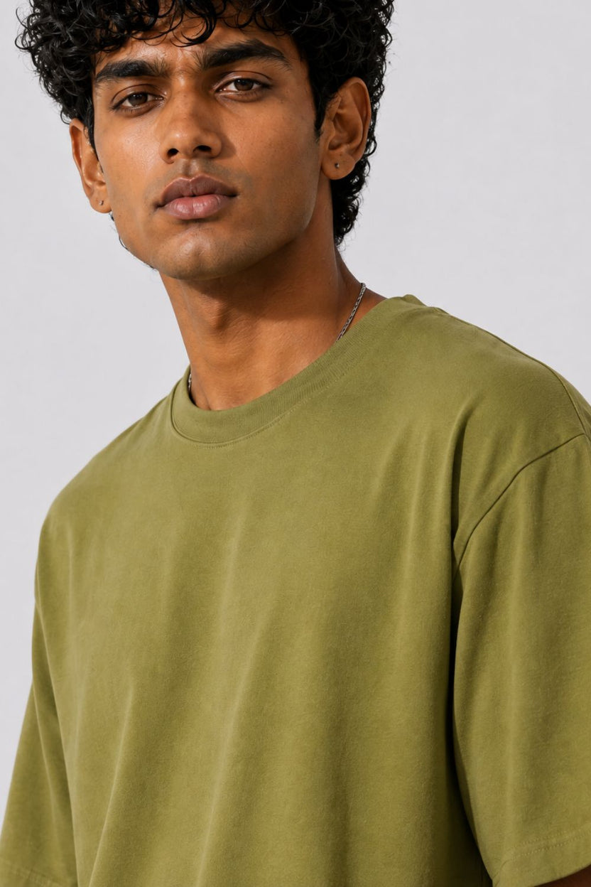 Mens Regular Fit Olive Solid T-Shirt - Image 9