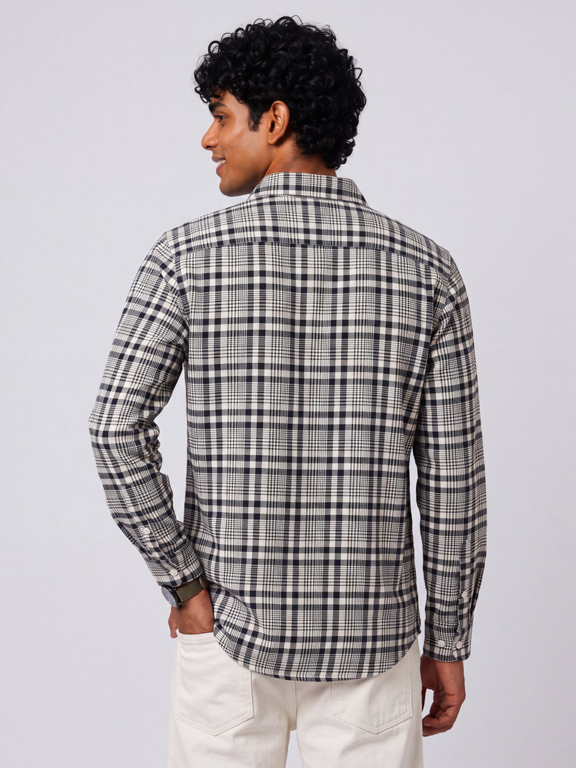 Mens Regular Fit  Checkered Casual Shirt - Image 5