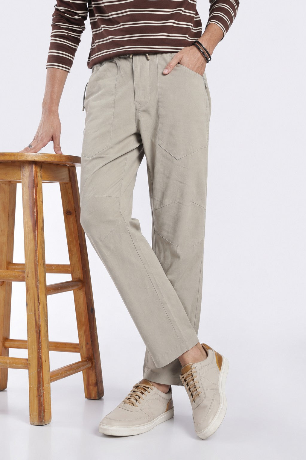 Mens Regular Fit Green Solid Trouser - Image 1