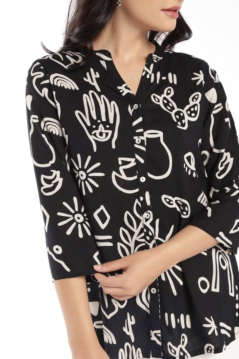 Womens Regular Fit Black Abstract Tunic - Image 3