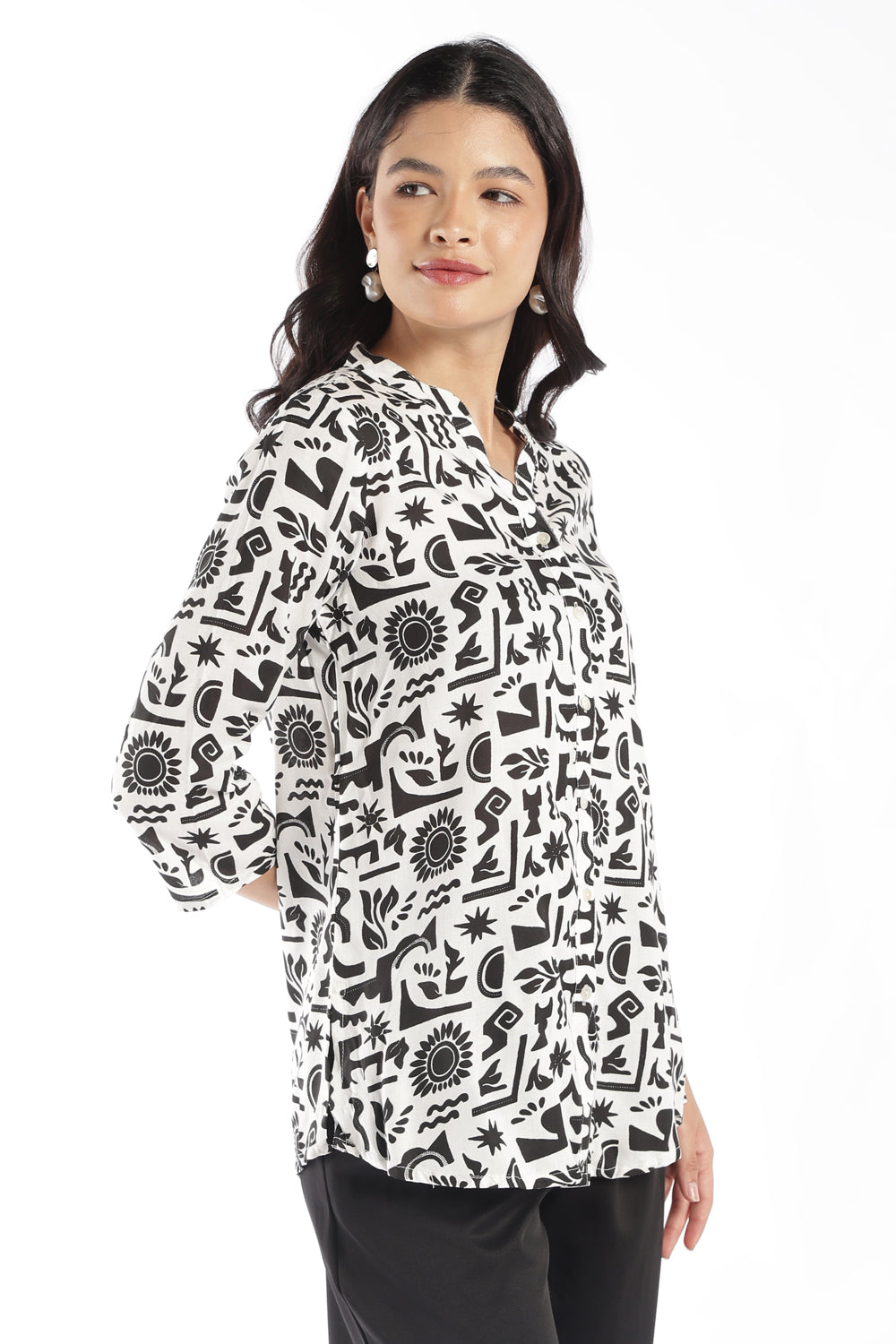 Womens Regular Fit White Abstract Tunic - Image 4