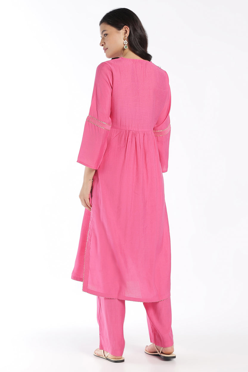 Womens Flared Pink Solid Kurta Pant Set - Image 4
