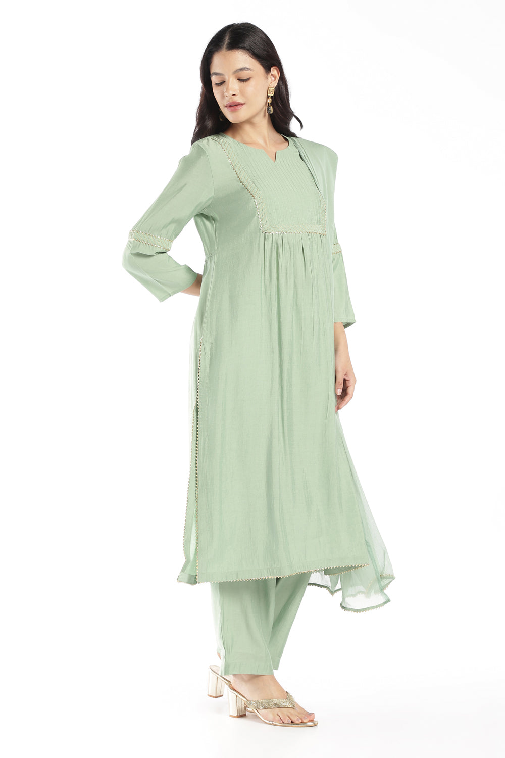 Womens Flared Green Solid Kurta Pant Dupatta Set - Image 2