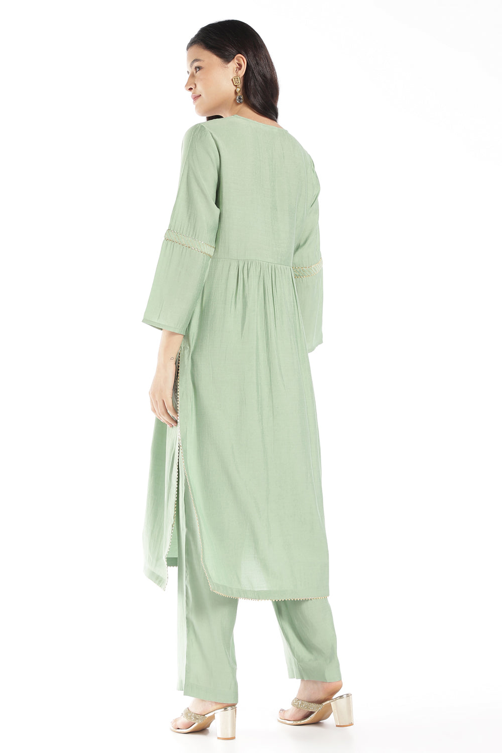 Womens Flared Green Solid Kurta Pant Dupatta Set - Image 4