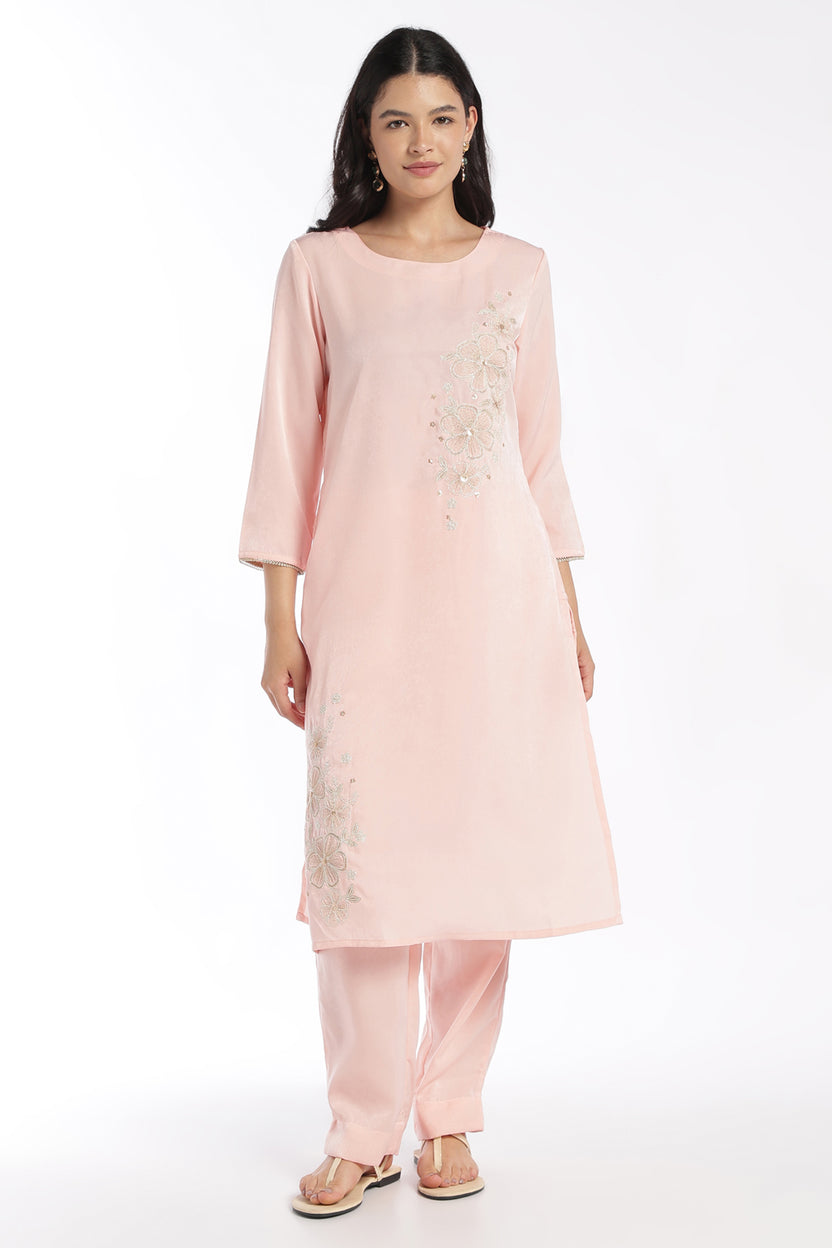 Womens Flared Pink Embroidered Kurta Pant Set - Image 2
