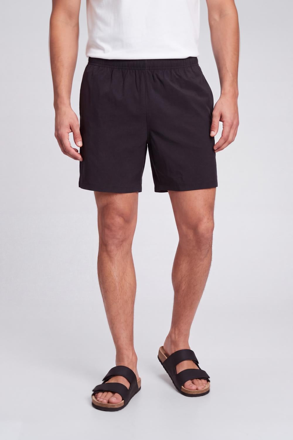 Mens Relaxed Fit Black Solid Shorts - Image 2