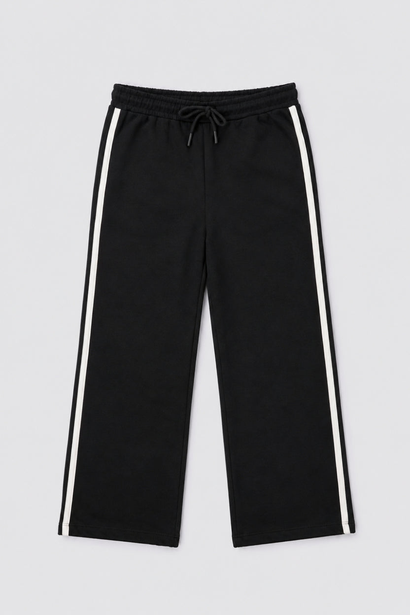 Tweens Girls Straight Fit Black Track Pant - Image 2