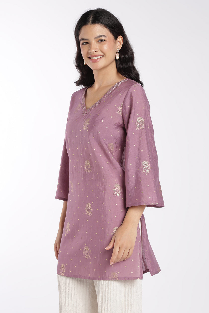 Womens Lilac Foil Print V-Neck Tunic - Image 4