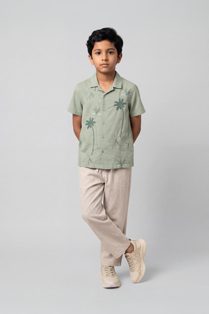Tweens Boy Regular Fit Green Palm Print Resort Shirt - Image 4