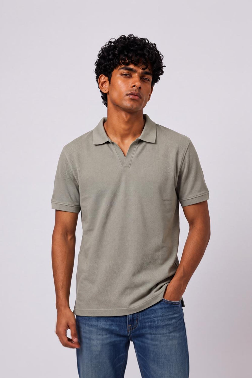 Mens Green Solid Polo T-Shirt - Image 2
