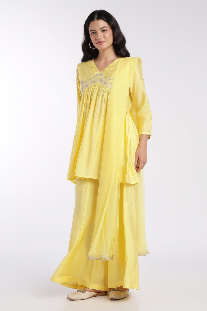 Womens Flared Yellow Embroidered Gathered Kurta Set - Image 6