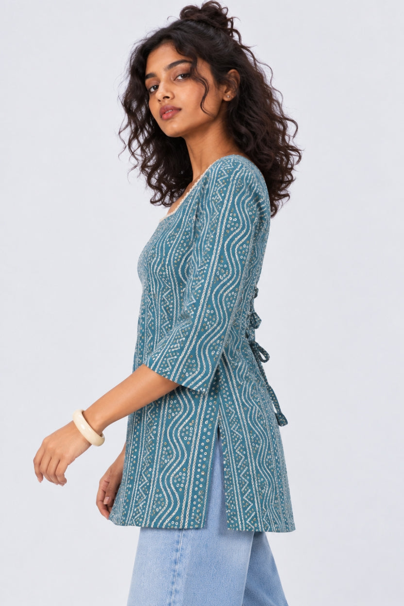 Womens Regular Fit Blue Bandhani Tunic - Image 4