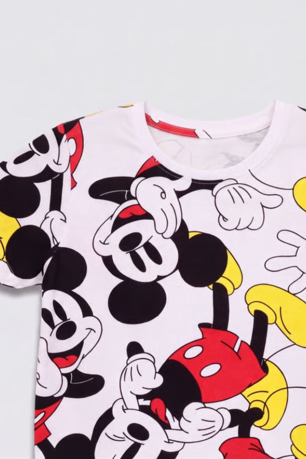 Tweens Girls White Mickey Mouse Night Suit Set - Image 6