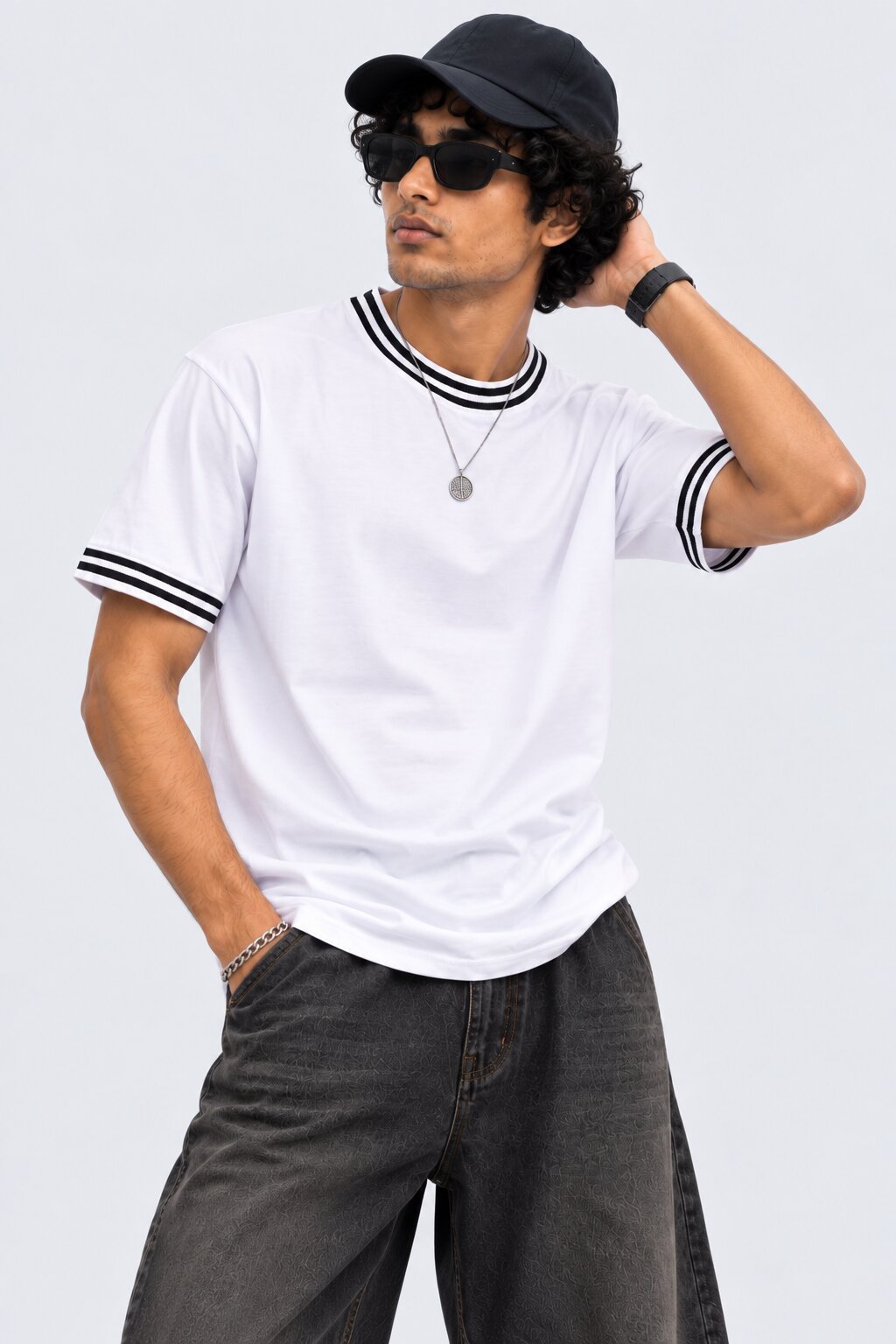 Mens White Contrast Trim T-Shirt - Image 9