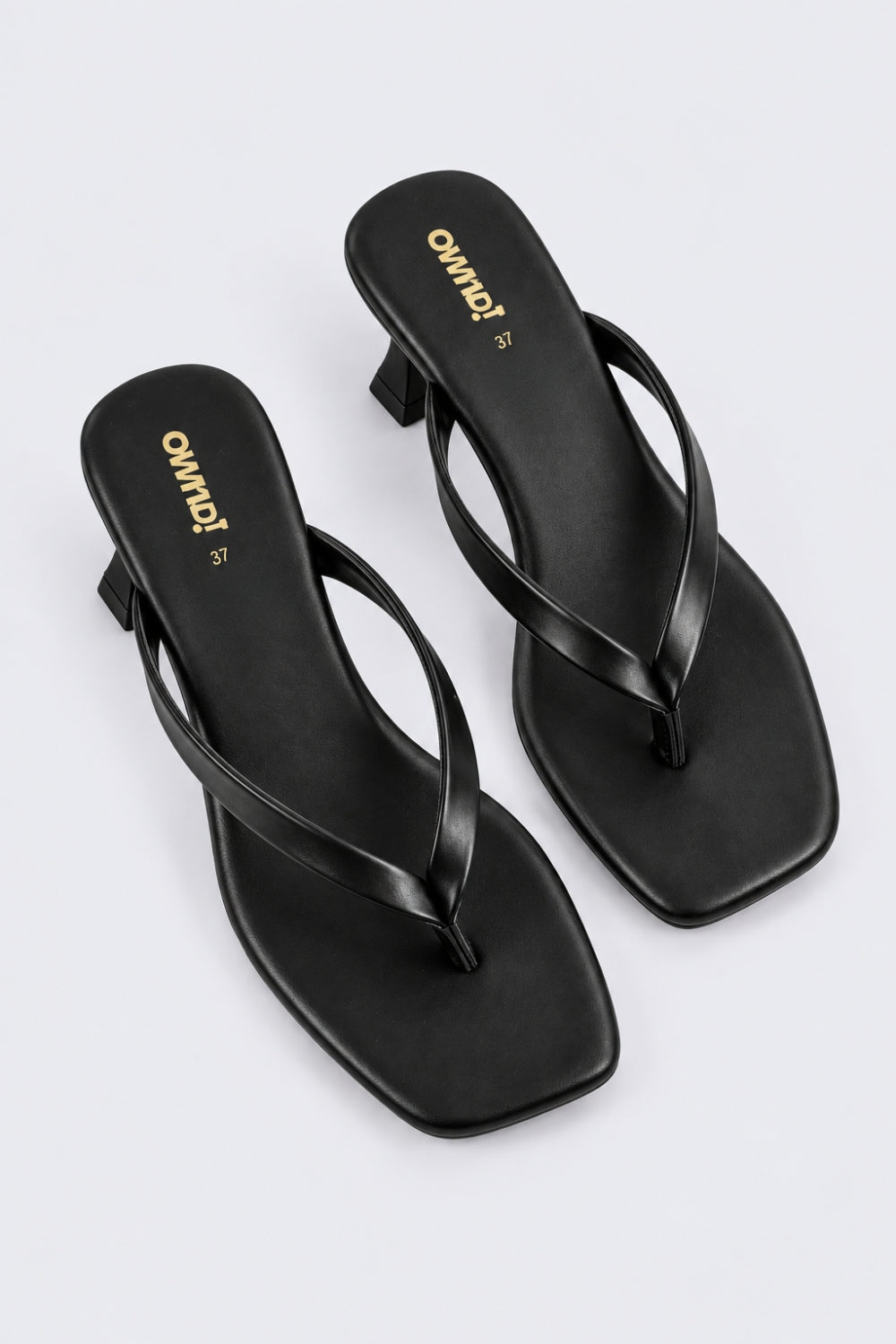 Womens Black Toe Ring Heel Sandals - Image 4