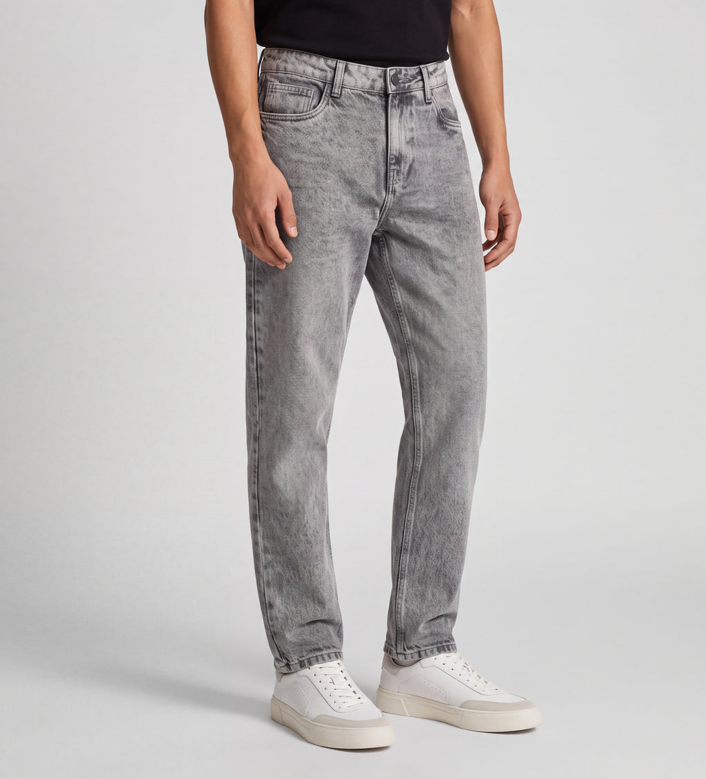 Mens Grey Tapered Fit Solid Jeans - Image 4