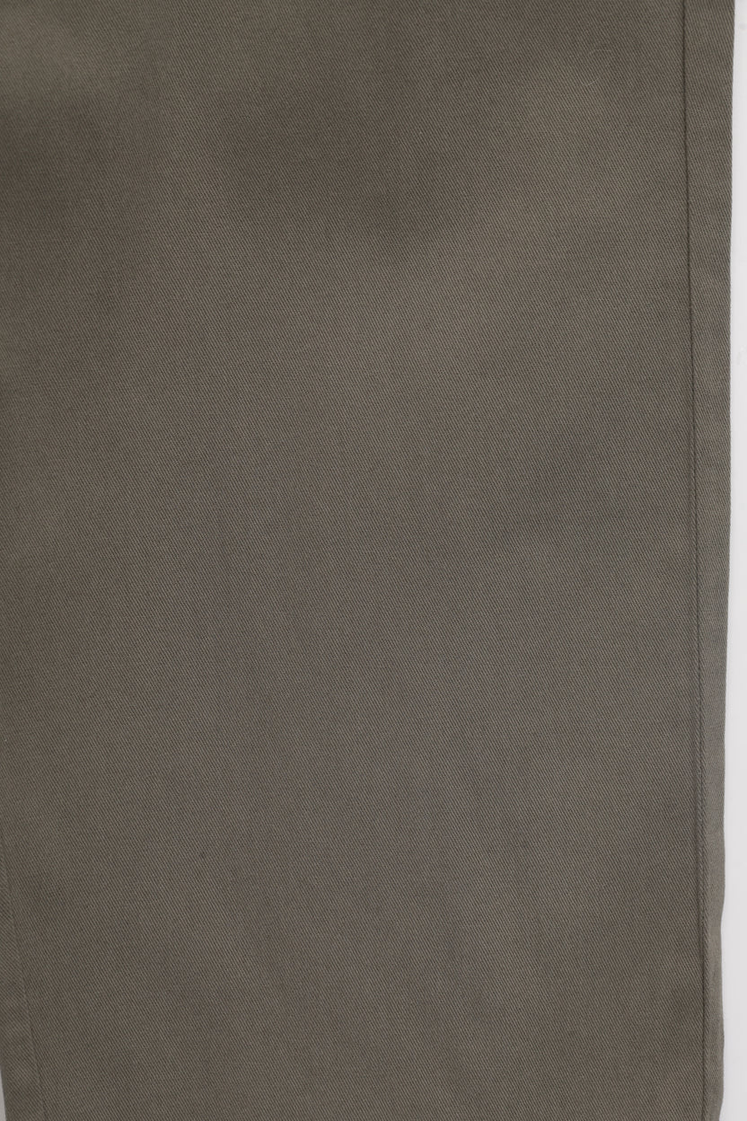 Womens Relaxed Olive Solid Belted Trouser - Image 8