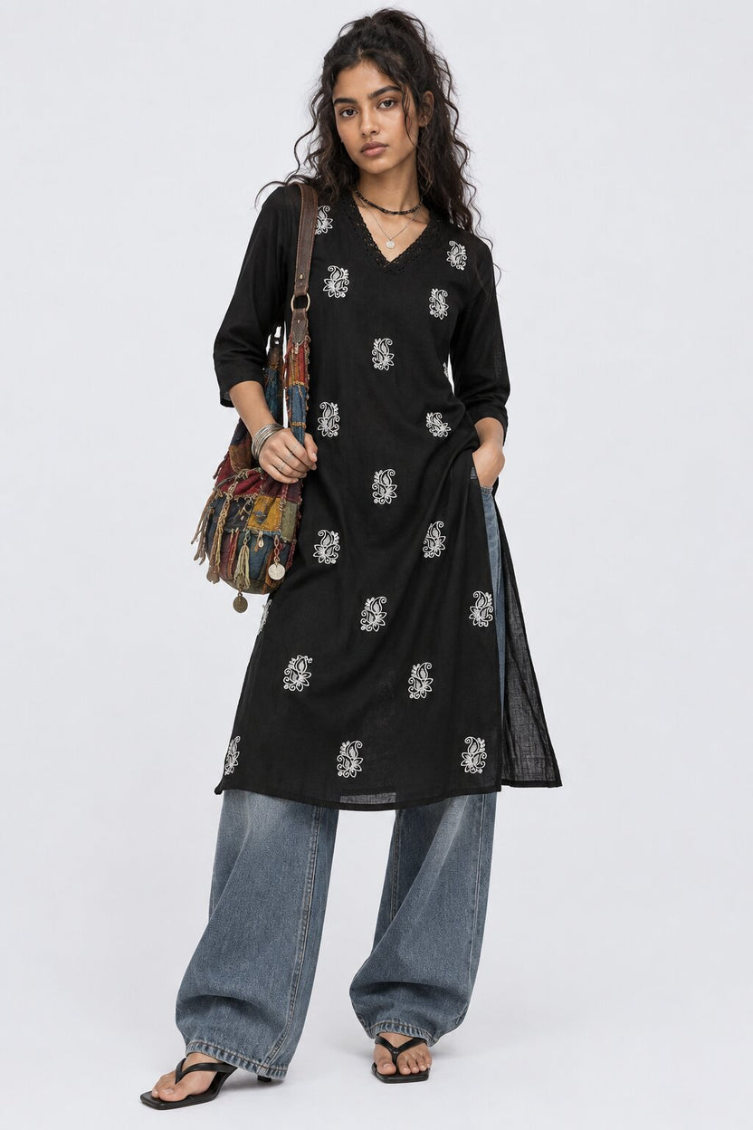 Womens Black Floral Straight Fit Kurta - Image 6