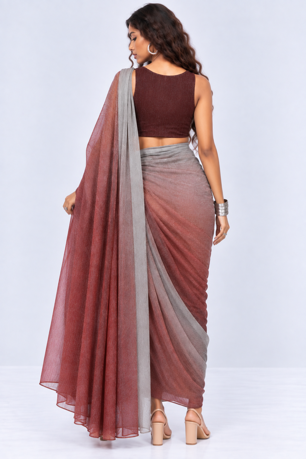 Womens Silver Draped Fit Sari - Image 5