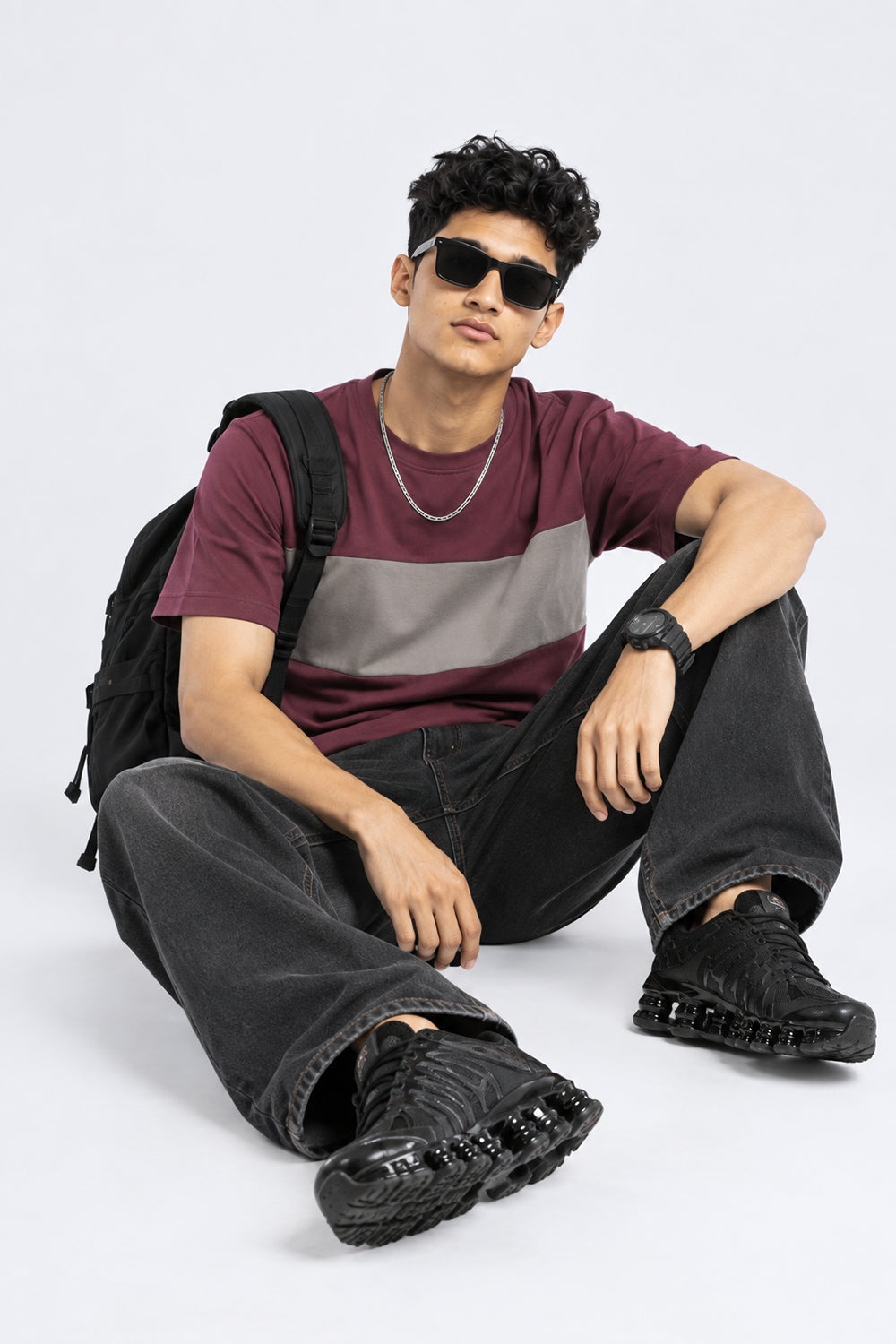Mens Wine Colourblocked Crew Neck T-Shirt - Image 5