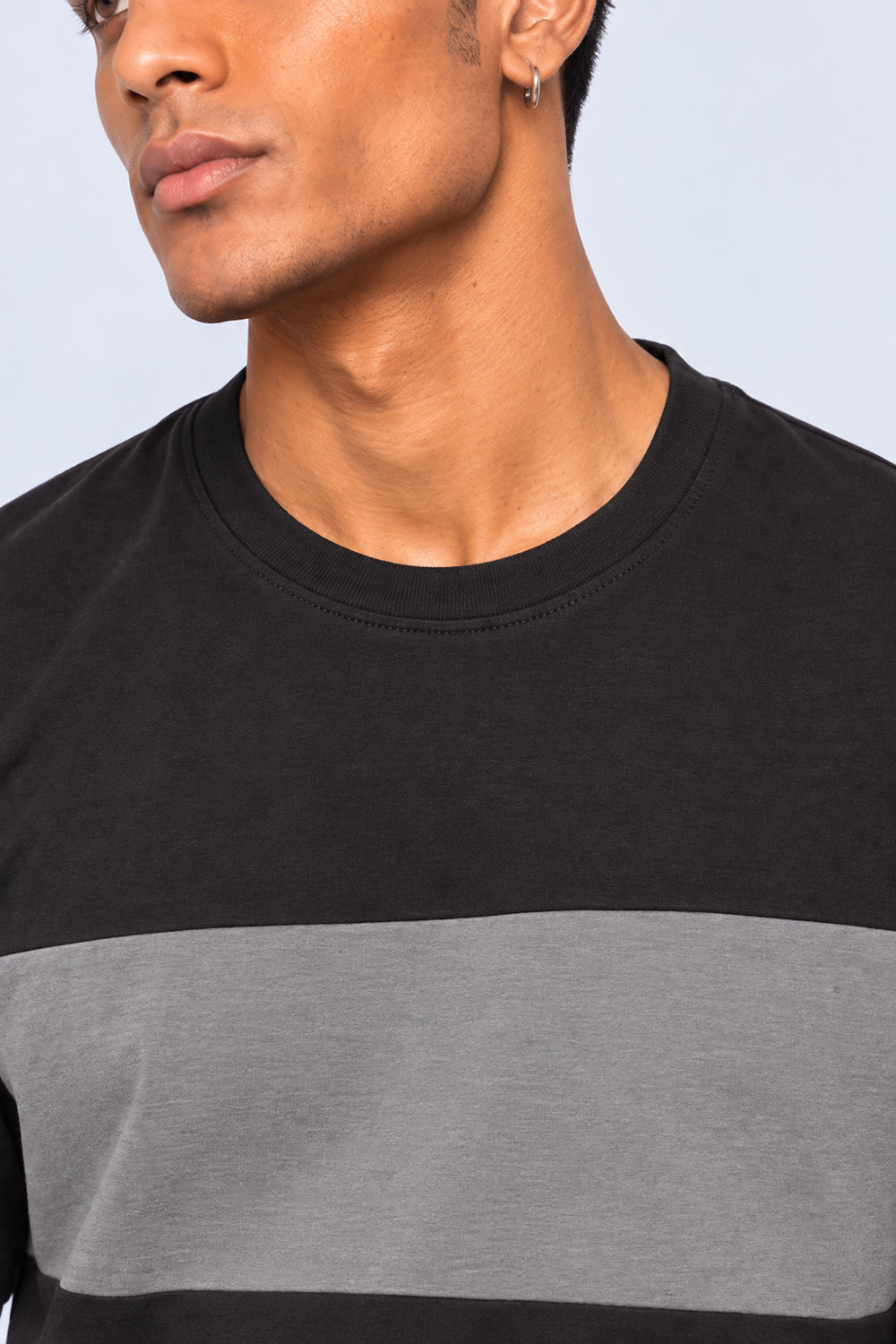 Mens Charcoal Colourblocked Crew Neck T-Shirt - Image 9