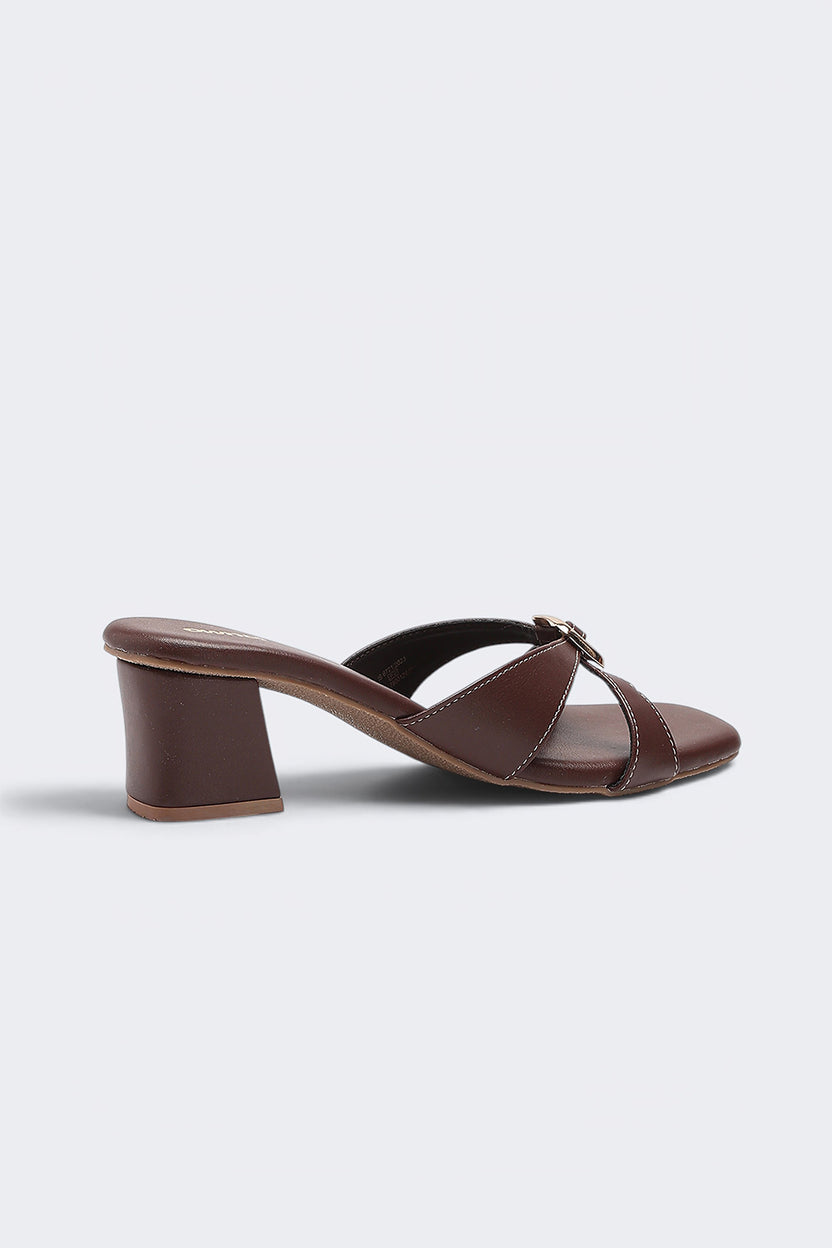 Womens Maroon Buckle Detail Block Heels - Image 3