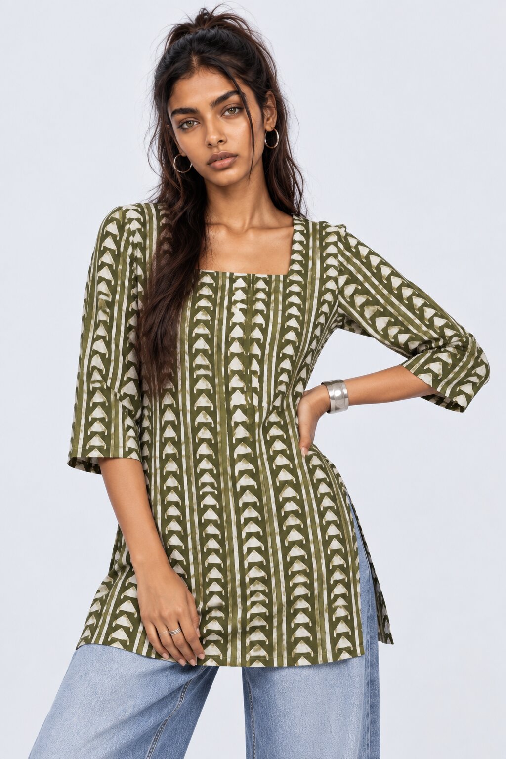Womens Green Square Neck Cambric Straight Tunic - Image 2