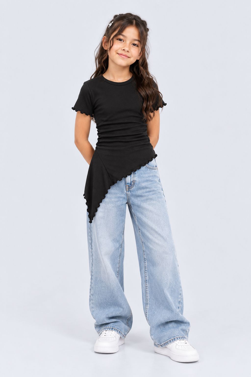 Tweens Girls Black Solid Asymmetric Hem Top - Image 1