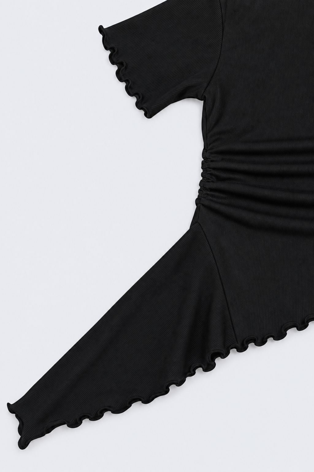 Tweens Girls Black Solid Asymmetric Hem Top - Image 6