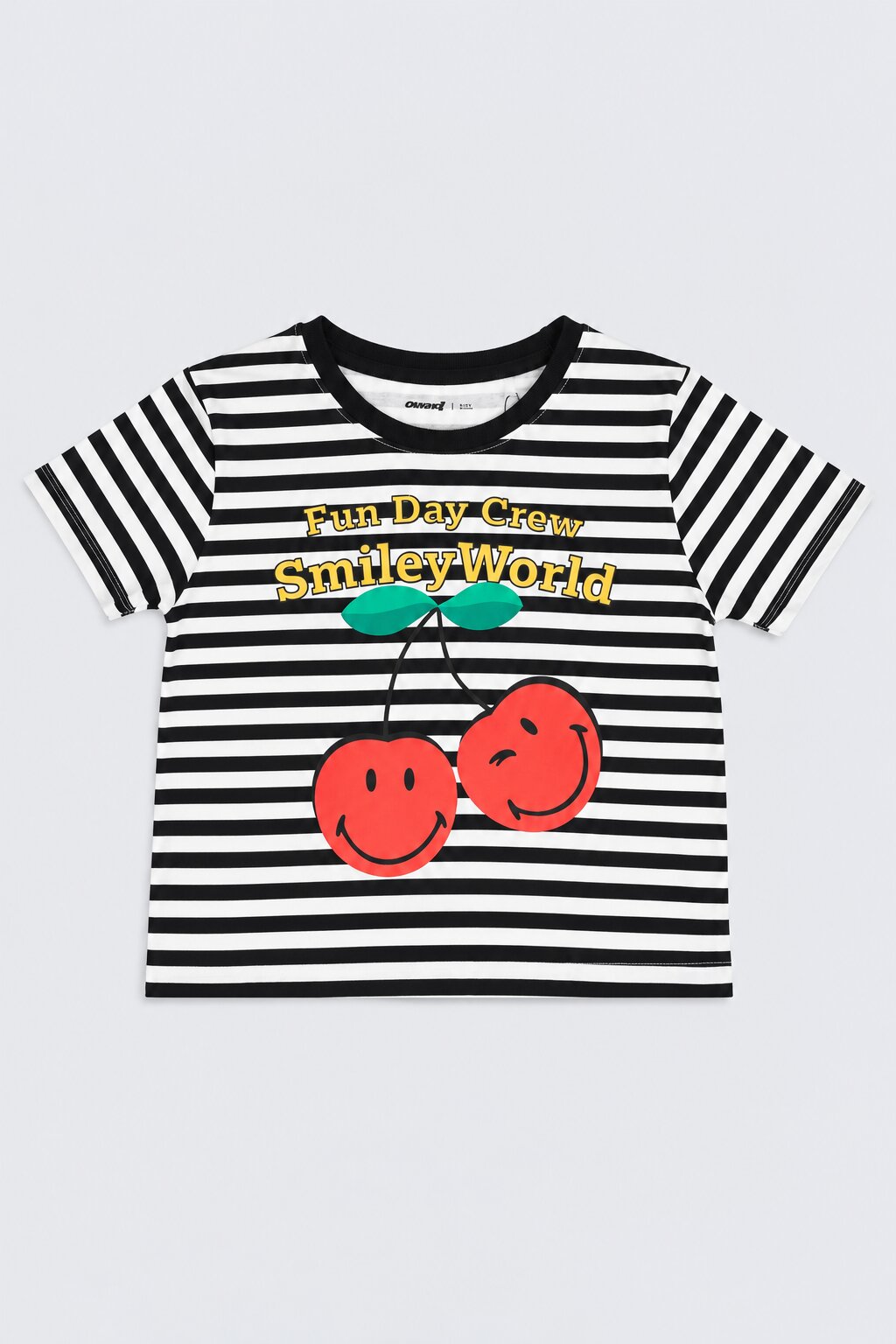 Tweens Girls Black Smiley Cherry Print Night Suit - Image 2