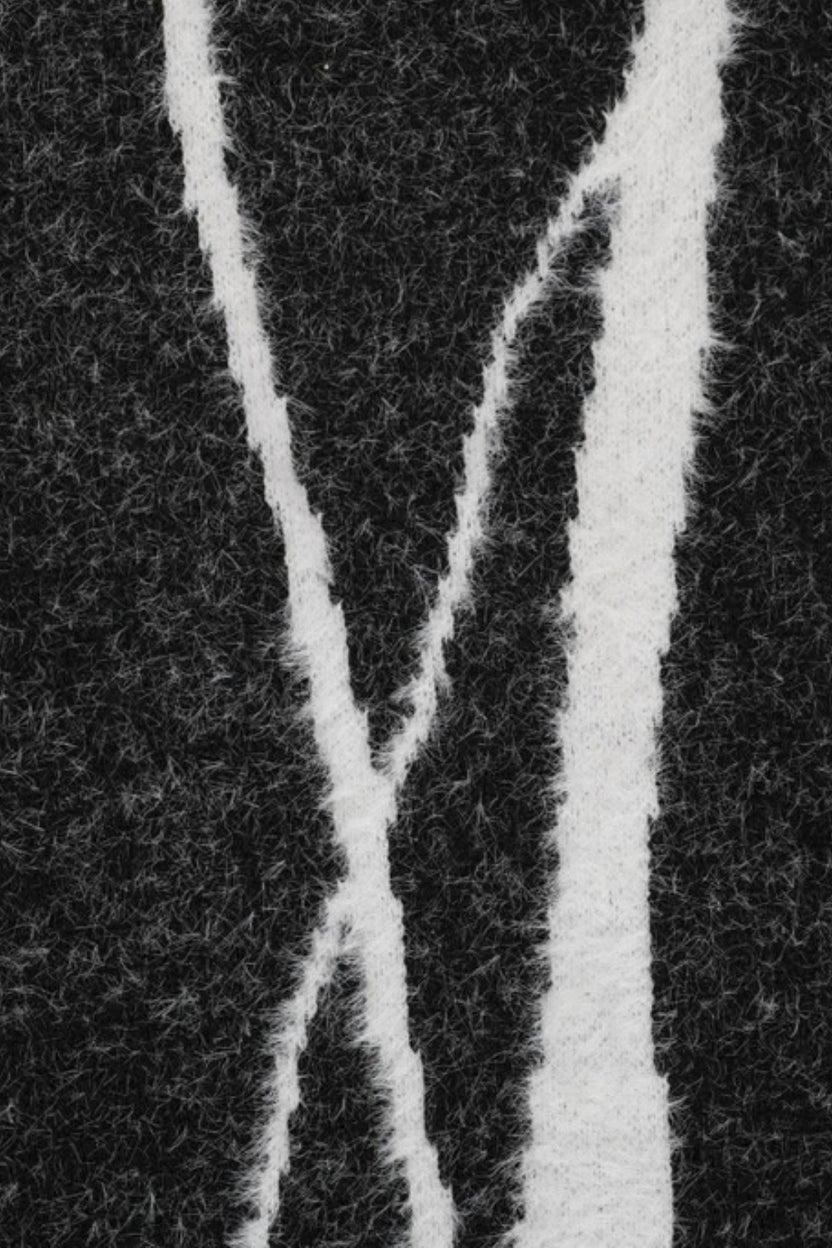 Mens Black Abstract Pattern Knitted Sweater - Image 8
