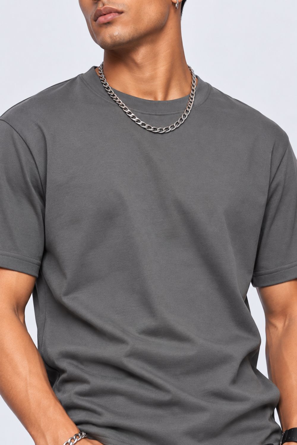 Mens Grey Solid Cotton Blend T-Shirt - Image 9