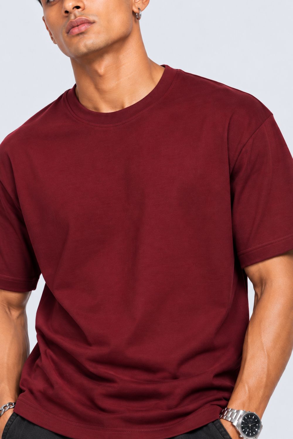 Mens Maroon Solid Cotton Blend T-Shirt - Image 3