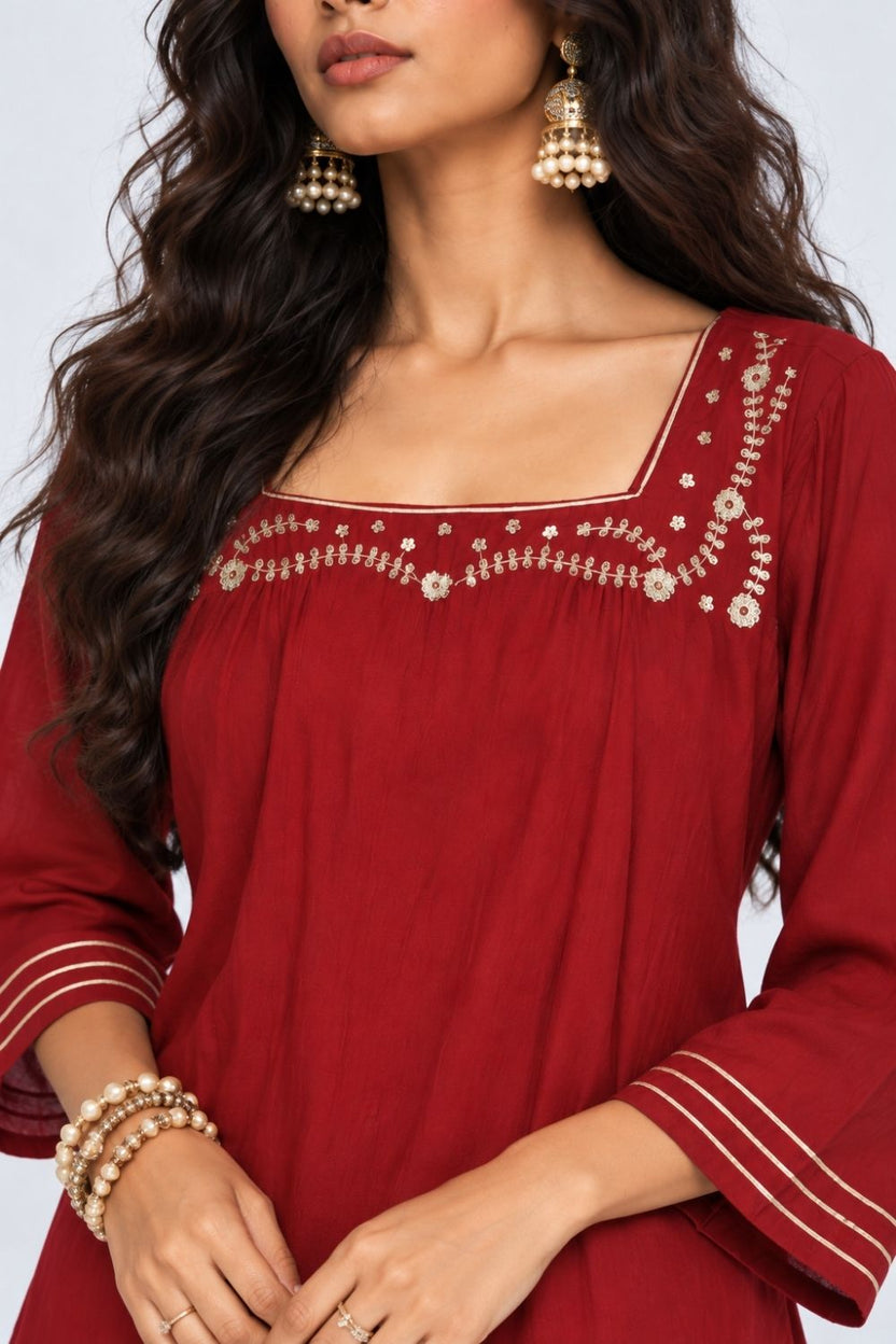 Womens Maroon Embroidered Kurta Palazzo Set - Image 3