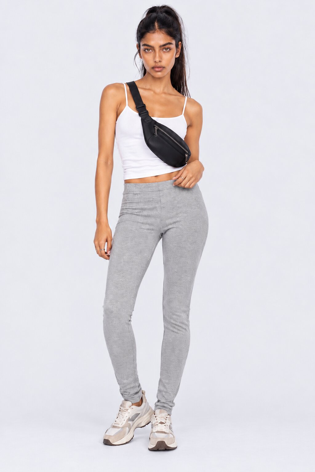 Womens Grey Solid Mid Rise Leggings - Image 5