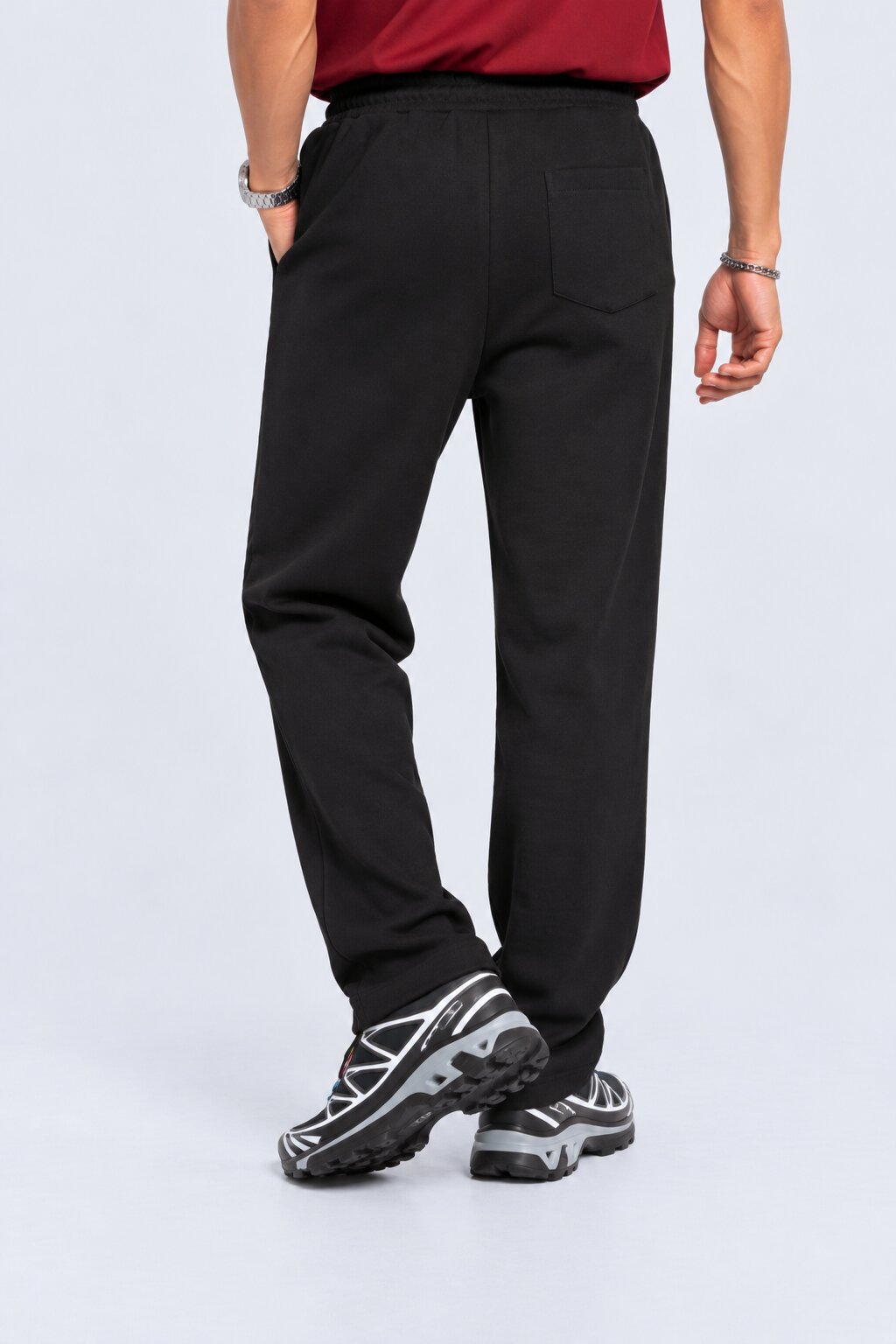 Mens Black Solid Cotton Blend Joggers - Image 5