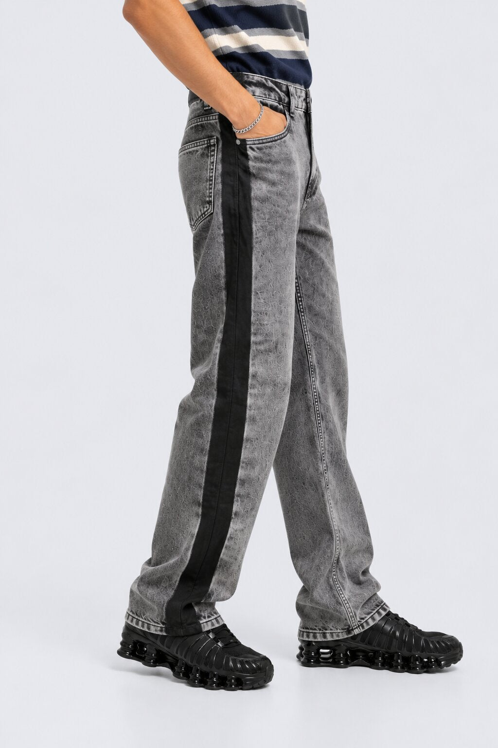 Mens Dark Charcoal Washed Loose Fit Jeans - Image 4