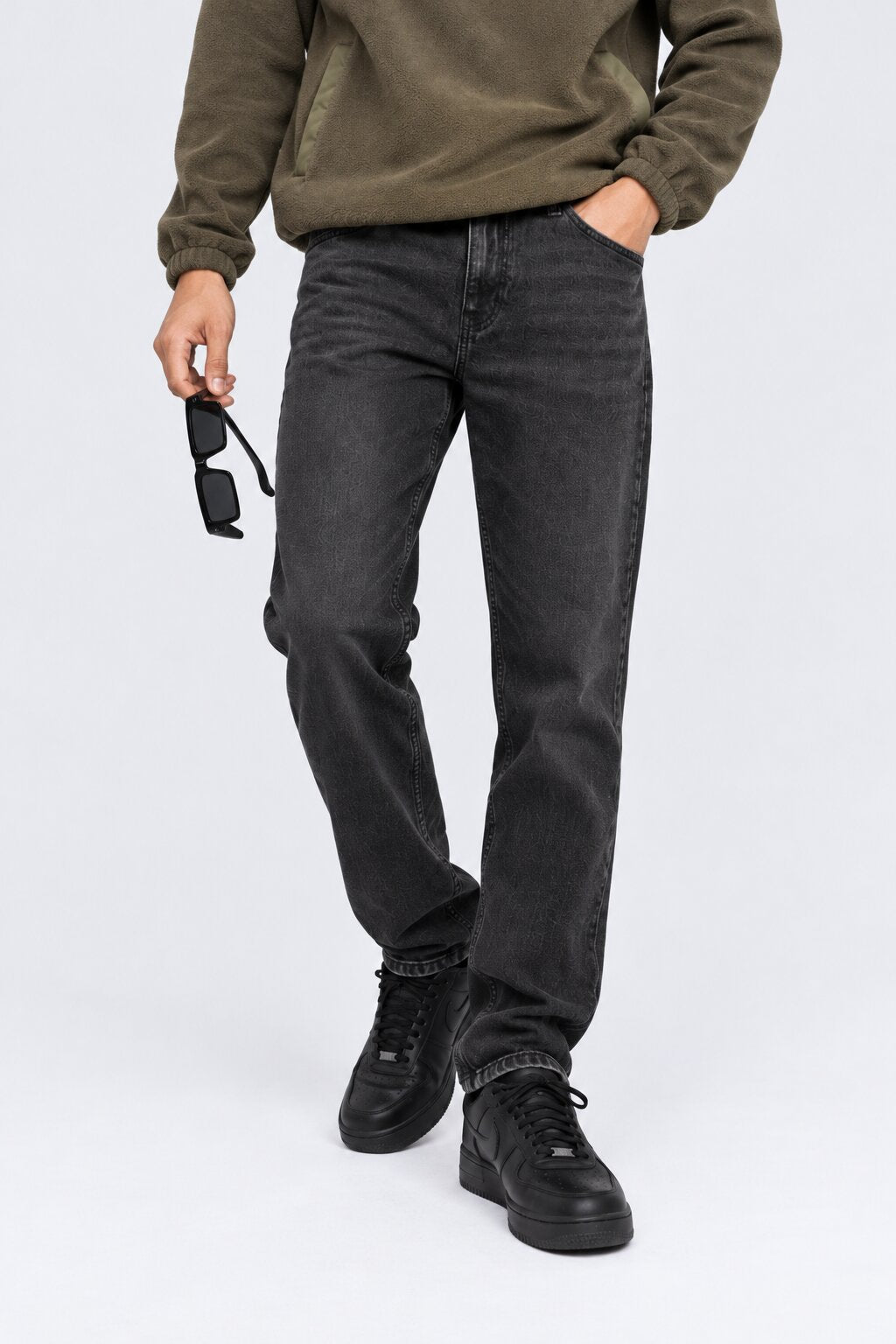Mens Charcoal Solid Cotton Slim Fit Jeans - Image 1