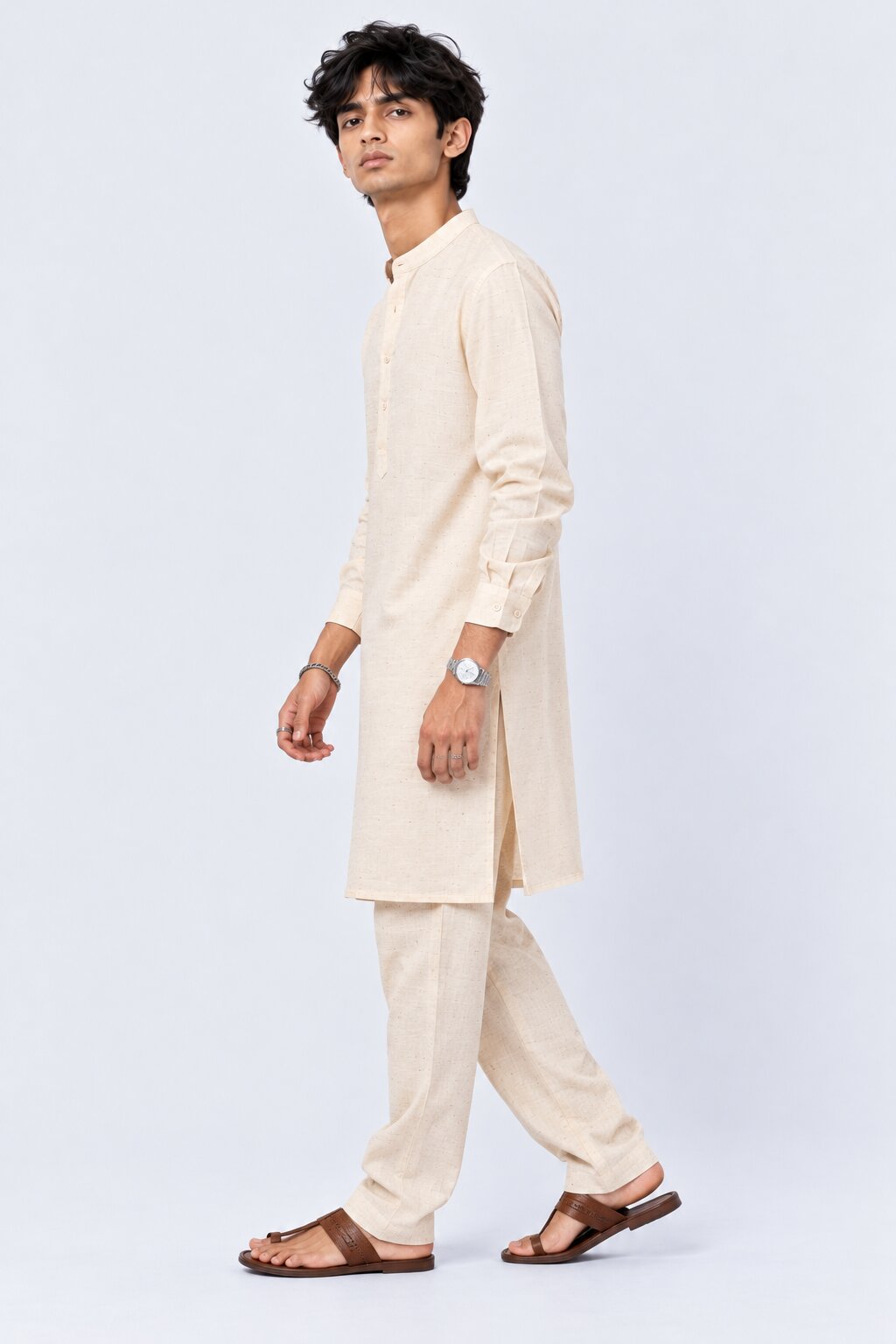 Mens Cream Solid Mandarin Collar Kurta - Image 4