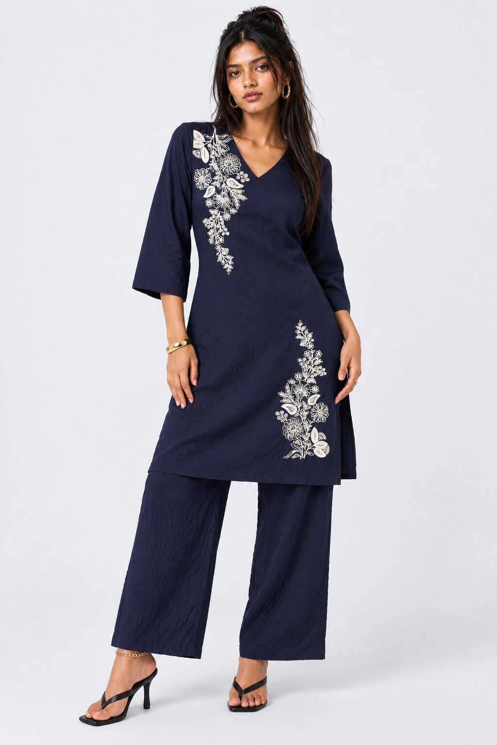 Womens Navy Floral Kurta Set - Image 1